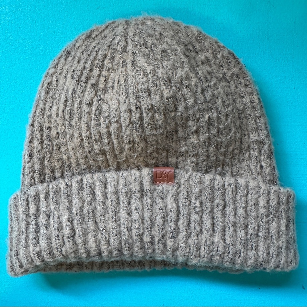 David and Young Womens Ribbed Knit Winter Toque One Size Taupe Beanie Outdoors